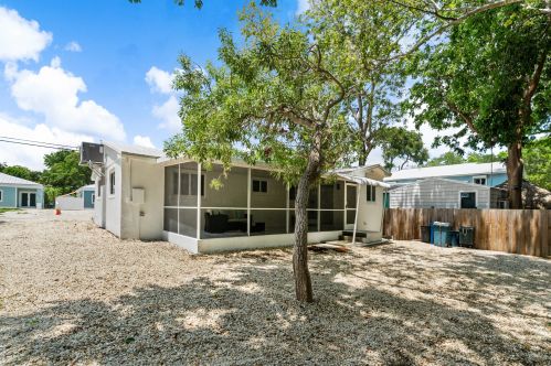 238 Lignumvitae Dr, Key Largo FL  33037-4538 exterior
