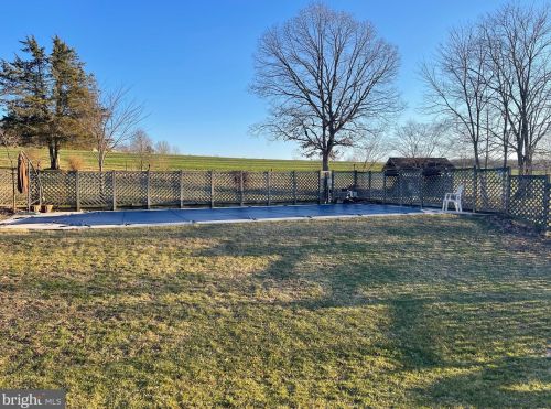 5888 Ambau Rd, Spring Grove PA 17362-8063 exterior