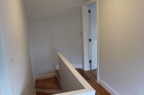 285 Jefferson St, Bridgeport CT  06607-2422 exterior