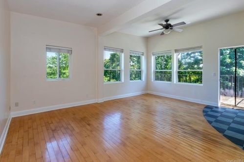 5420 Sylvan Ave, Bronx, NY 10471-2669