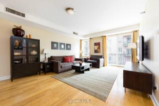 306 2nd St, Brooklyn, NY 11211-0046