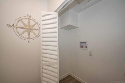 1704 Ebers St, San Diego CA  92107-3504 exterior