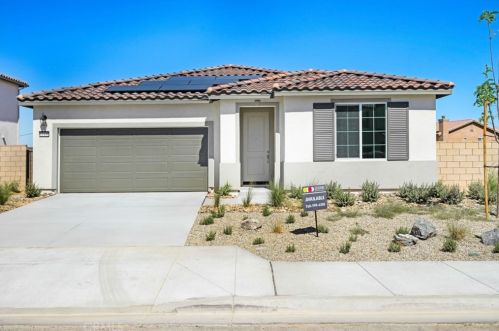 12438 Pinos Verde Ln, Victorville, CA 92392-8726