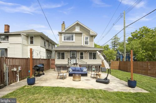 1351 Franklin St, Washington DC  20017-2447 exterior