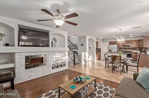 9417 Pioneer St, Tolleson AZ  85353-1504 exterior