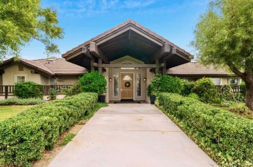 41777 Parado Del Sol Dr, Temecula CA  92592-8998 exterior