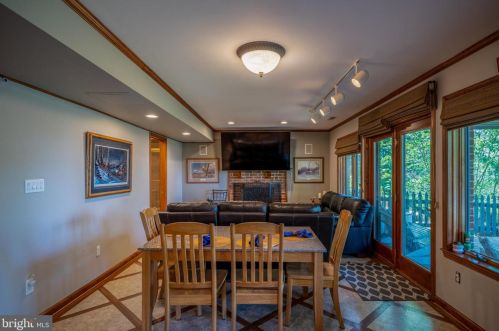 117 Diamond Ct, Harrisonburg VA  22801-3414 exterior