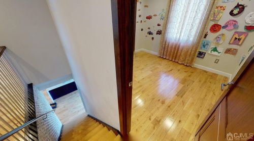 33 Berkshire Rd, Old Bridge NJ  08857-1601 exterior