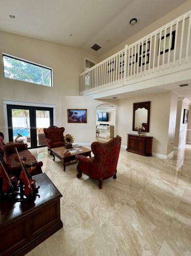 12701 42nd St, Hollywood, FL 33027-6024