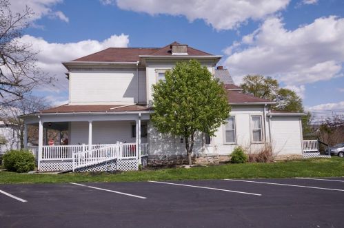 152 Columbus St, Wilmington, OH 45177-1879