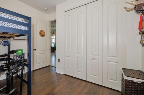 1121 1 Ter, Cape Coral FL  33991-1591 exterior