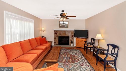 309 Williams Cir, Collegeville PA  19473-2344 exterior