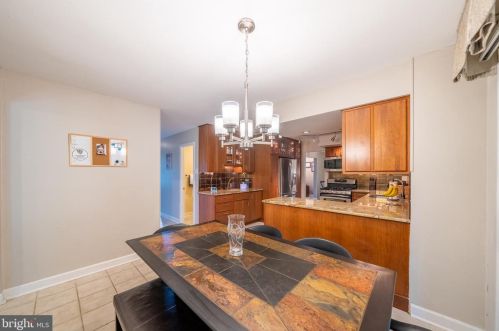 401 Santillo Way, Downingtown PA  19335-3132 exterior