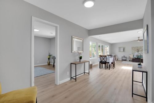 1111 Aspen Dr, Concord CA  94520-4001 exterior