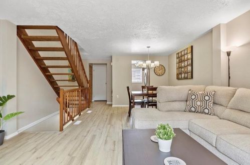 502 Bayberry Ln, Imperial PA  15126-9661 exterior