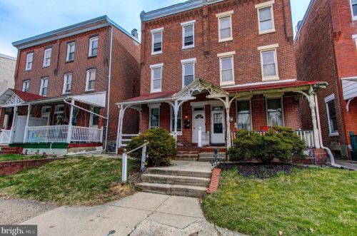 558 Stanbridge St, Norristown PA  19401-5312 exterior