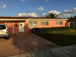 3225 106th Ave, Miami, FL 33165-3601