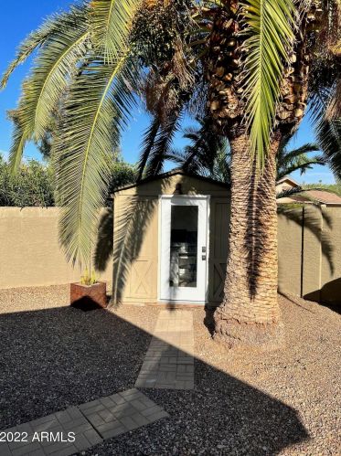 5931 Spring Rd, Scottsdale AZ 85254-3349 exterior