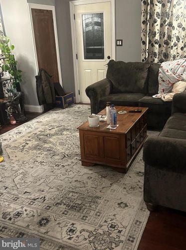 238 Duffield St, Willow Grove, PA 19090-2109