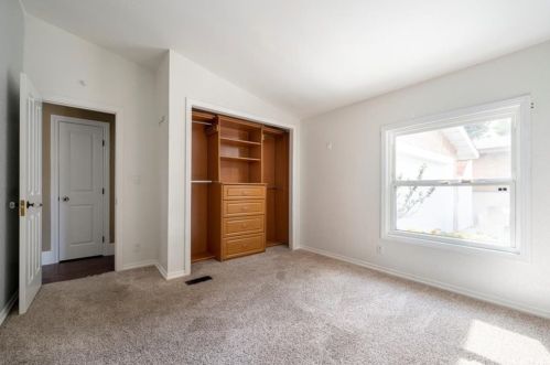 27546 Jasper Way, Santa Clarita CA  91384-3162 exterior