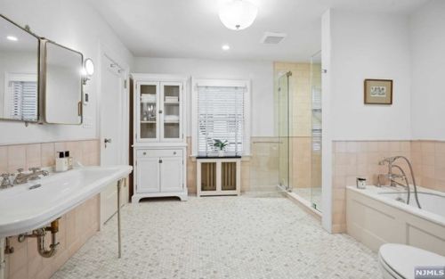 16 The Fairway, Montclair NJ  07043-2534 exterior