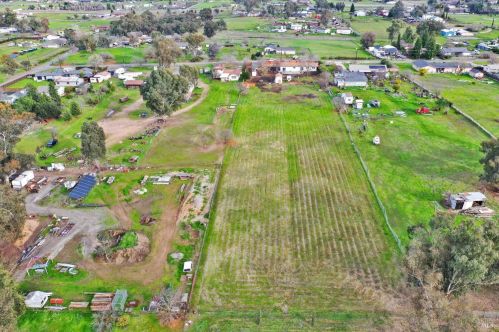 7617 Putman Rd, Vacaville, CA 95688-9294