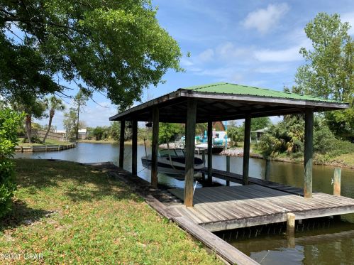 926 Goose Bayou Rd, Lynn Haven FL  32444-3430 exterior