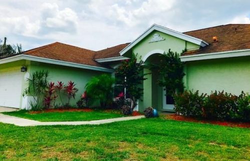 17334 Sycamore Dr, Town Of Loxahatchee Groves, FL 33470-5420