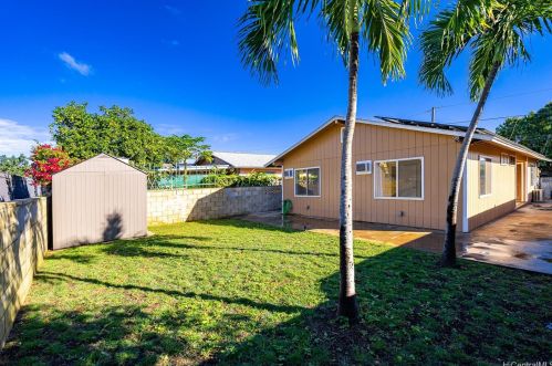 91-1736A Ala Loa St, Ewa Beach HI  96706 exterior