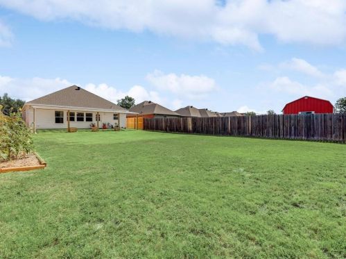 3429 Shelby Ave, Greenville TX  75402-6152 exterior