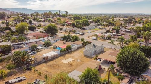 5036 Rutile St, Riverside CA  92509-3593 exterior