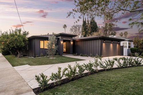 5503 Costello Ave, Van Nuys CA  91401-5706 exterior