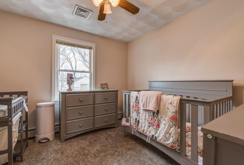 21 Jaffrey St, Providence RI  02919-6632 exterior