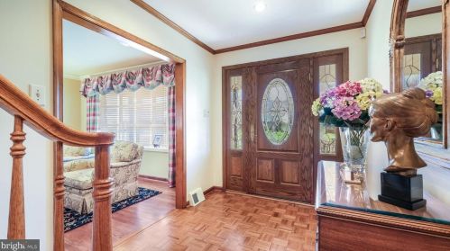 832 Broadmoor Rd, Huntingdon Valley, PA 19006-2206