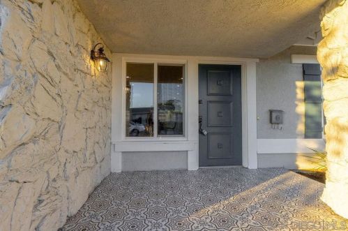 7734 Tyrolean Rd, San Diego, CA 92126-1029