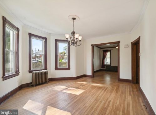 120 Slack Ave, Lawrence Township NJ  08648-4304 exterior