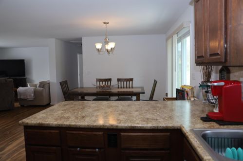 1413 Pinewood Ct, Bellefontaine OH  43311-8905 exterior