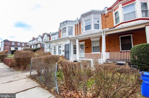 6526 Chew Ave, Philadelphia PA 19120-2332 exterior