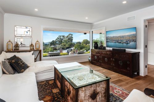 871 Deerpath Rd, Santa Barbara CA  93108-1800 exterior