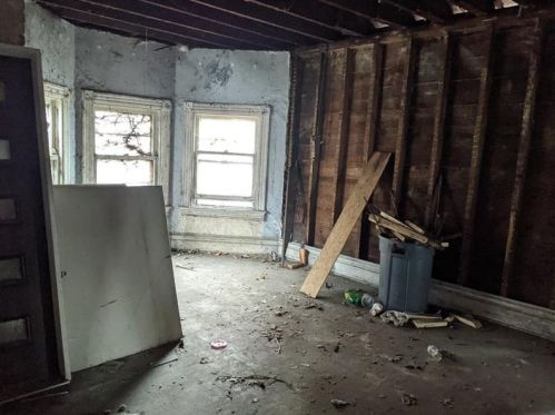 3537 California Ave, Pittsburgh PA 15212-1850 exterior