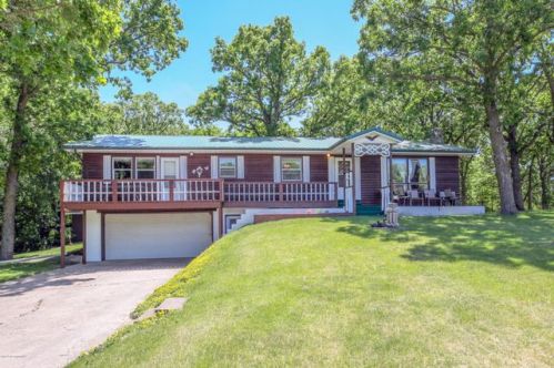 43394 230th St, Almora, MN 56551-9444
