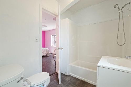 210 Cherry St, Lodi CA  95240-4804 exterior