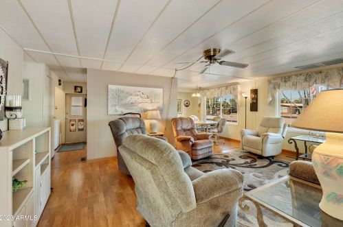 8211 Desert Trl, Mesa, AZ 85208-4738