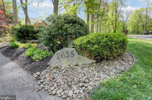 2635 Castlegreen Dr, Upton, PA 17225-9298