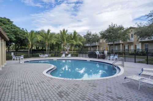 600 26th Ave, Boynton Beach, FL 33426