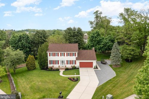 20 Northern Dancer Dr, Siddonsburg, PA 17019-9300
