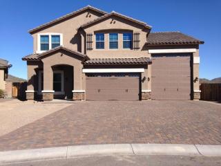 8217 Rock Springs Dr, Peoria, AZ 85383-6301
