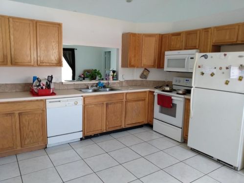 807 Savona Pl, Kissimmee, FL 34758-3147