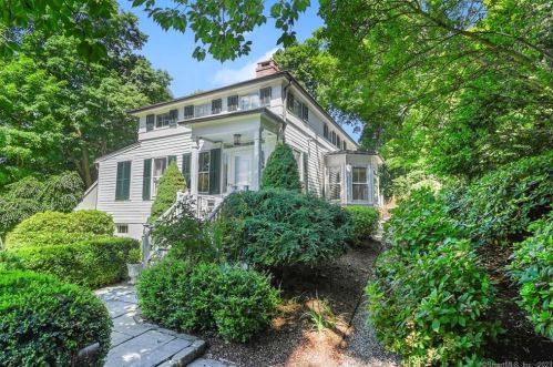 29 Prospect Ln, Southport, CT 06890-1364