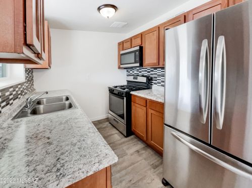 939 Nebraska St, Tucson AZ  85706-2333 exterior